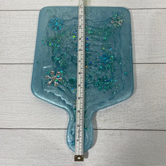 Blue Winter Resin Cheeseboard Charcuterie Board - Picture 5 of 6